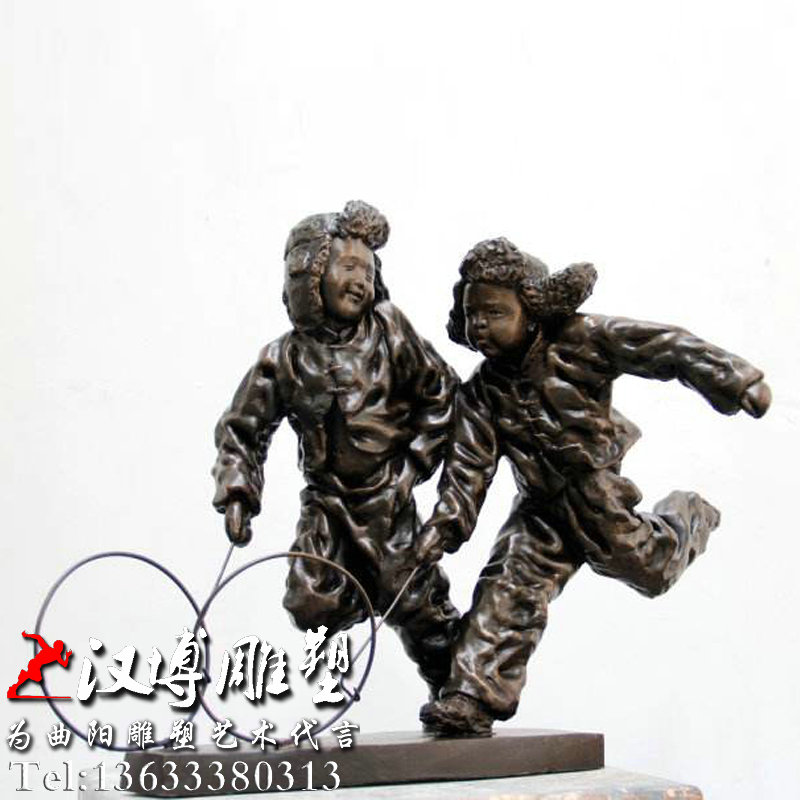 滚铁圈雕塑,小孩玩耍雕像,童趣主题铜雕
