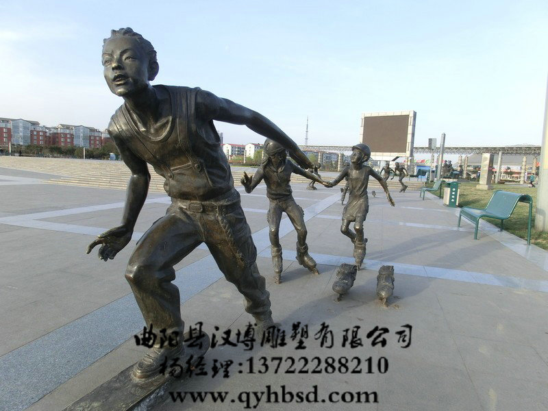 玻璃钢旱冰少年,广场公园小区摆件