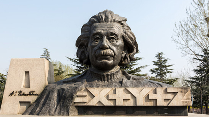 ������ͭ��,����˹̹����,����ҵ���