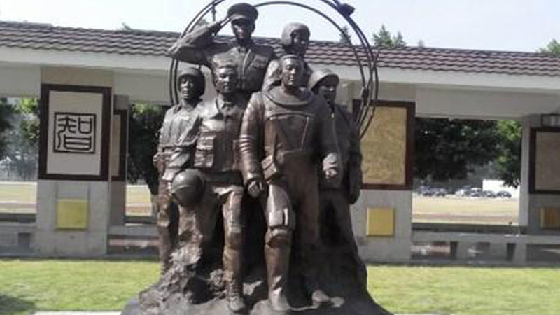 军人主题雕像,铸铜雕塑雕像,户外广场雕塑