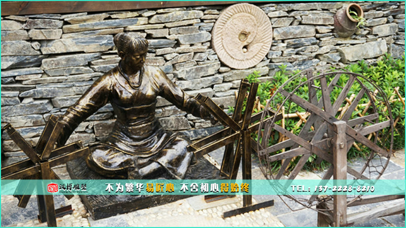 人物主题铜雕,纺线子雕像,古街道雕塑